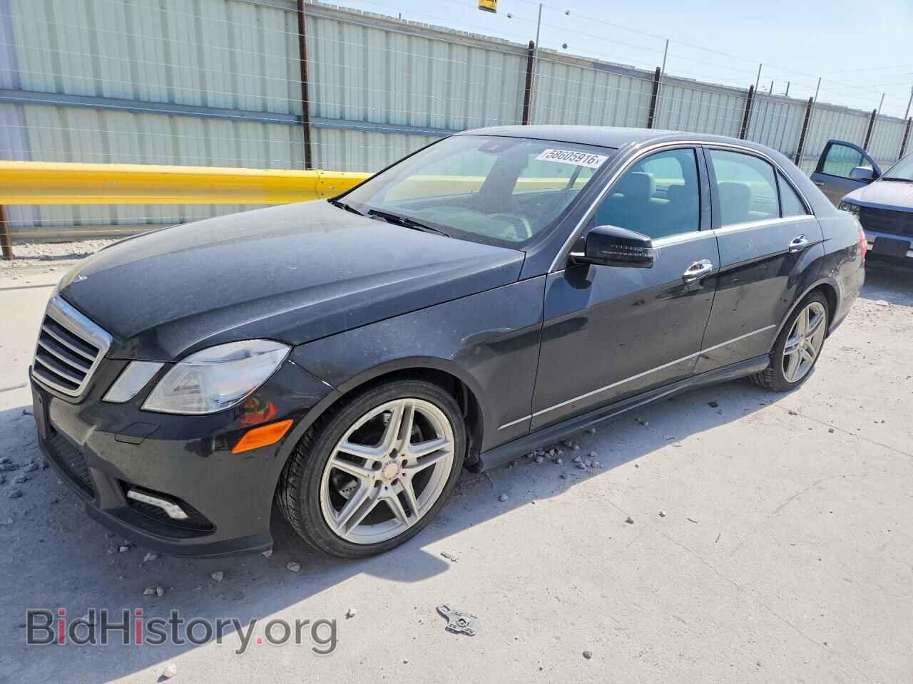 Photo WDDHF5GB3BA301841 - MERCEDES-BENZ E-CLASS 2011