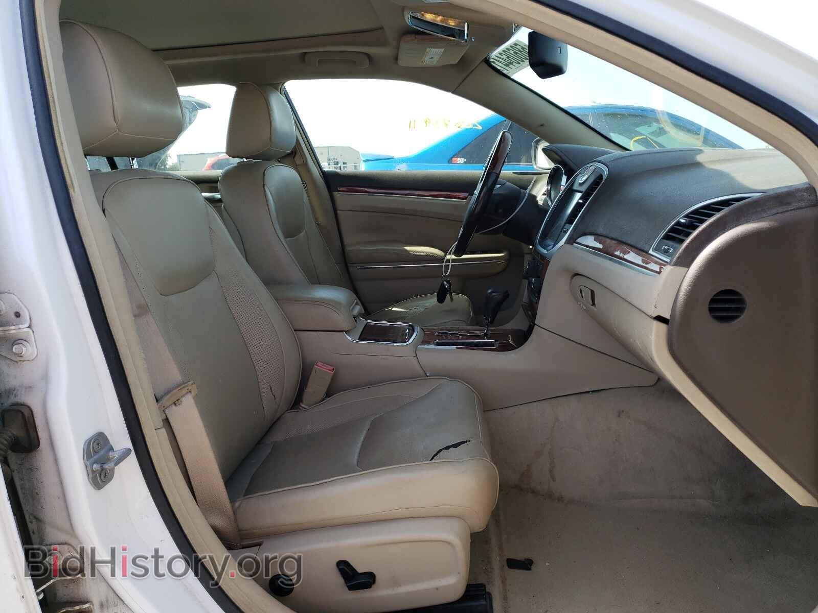 2011 CHRYSLER 300 - VIN: 2C3CA5CGXBH531533 - Фото 9