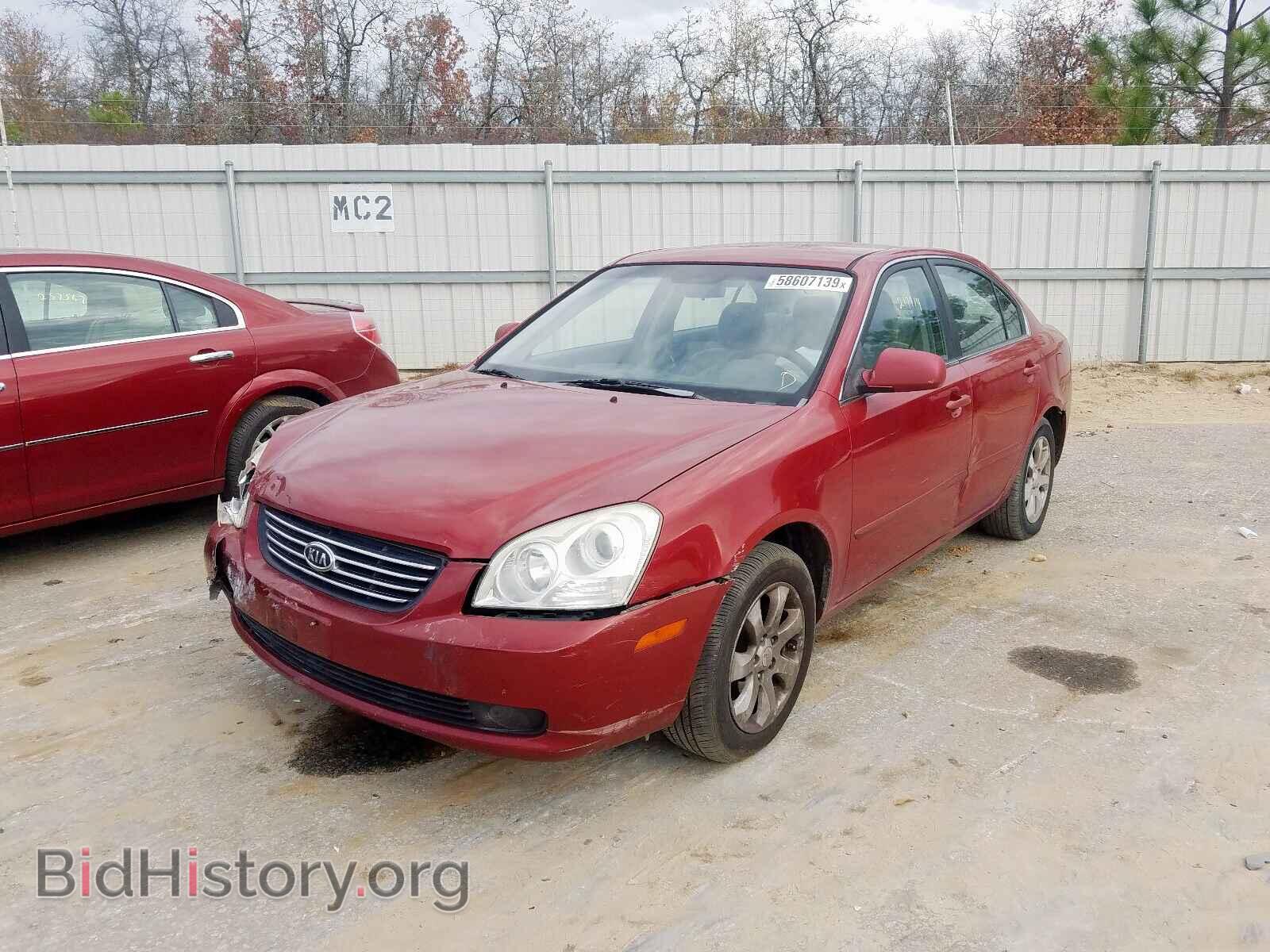 2008 KIA OPTIMA - VIN: KNAGE124285190790 - Фото 2