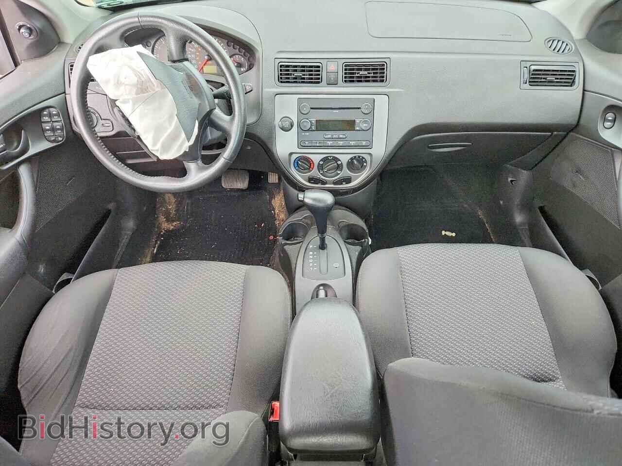 2005 FORD FOCUS - VIN: 3FAFP37N15R121481 - Фото 8