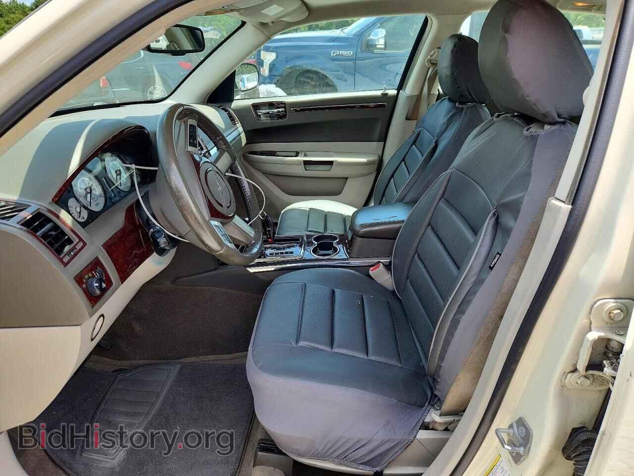 2010 CHRYSLER 300 - VIN: 2C3CA5CV0AH158192 - Photo 7