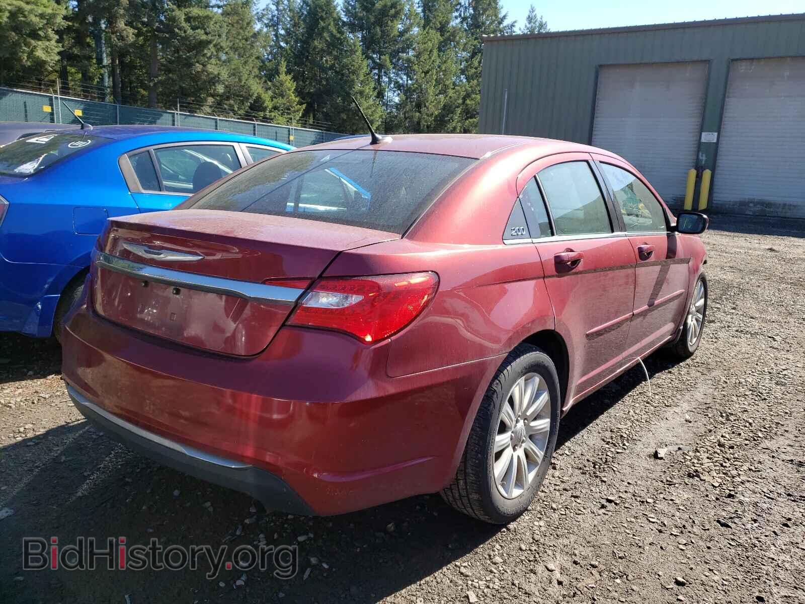 2013 CHRYSLER 200 - VIN: 1C3CCBBB8DN589889 - Фото 4
