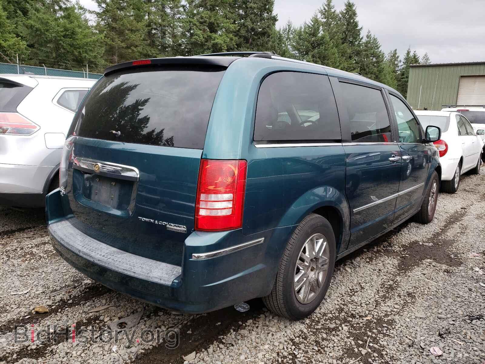 2009 CHRYSLER MINIVAN - VIN: 2A8HR64X19R624128 - Фото 4