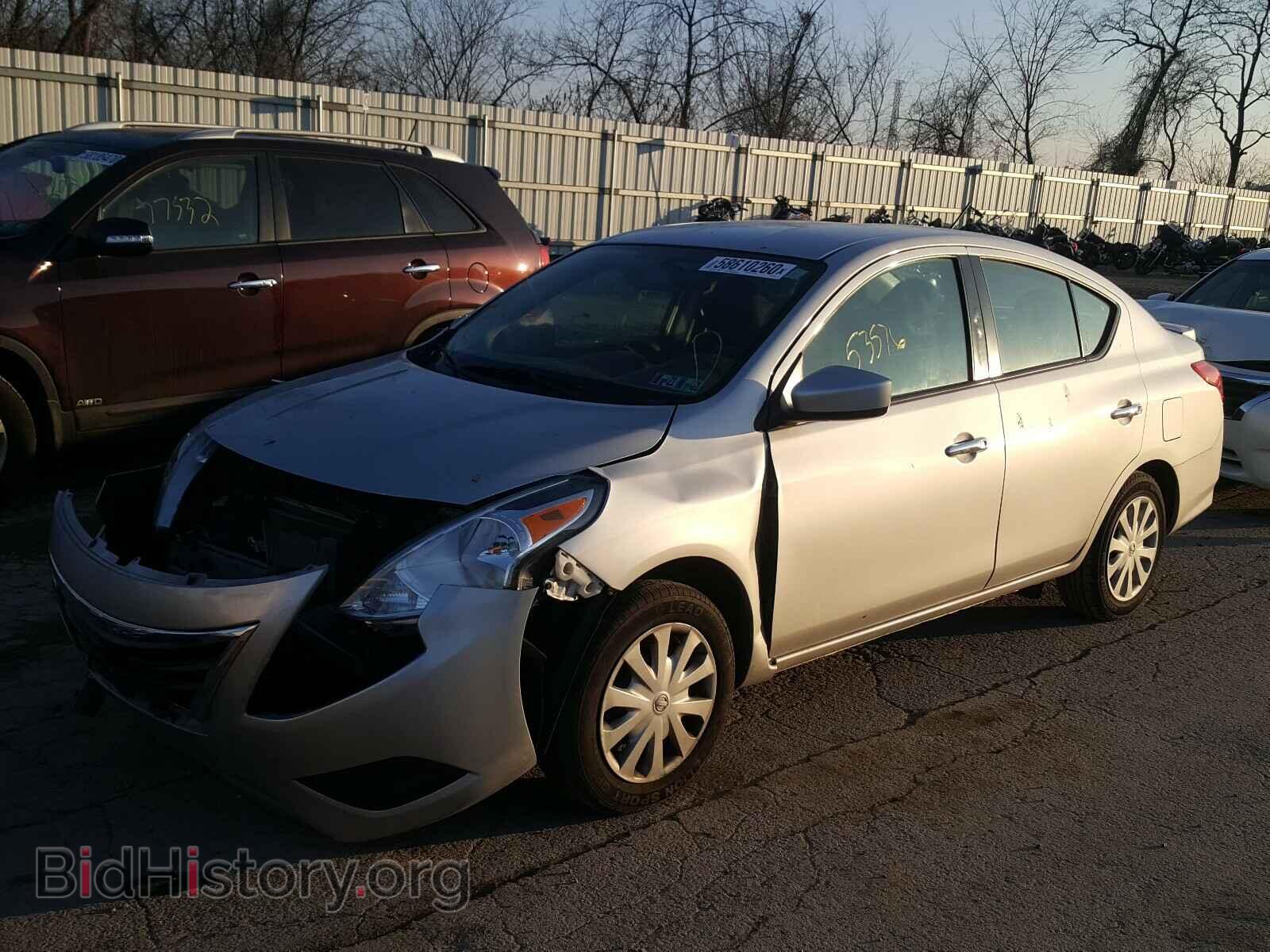 2018 NISSAN VERSA - VIN: 3N1CN7AP2JL856586 - Фото 2