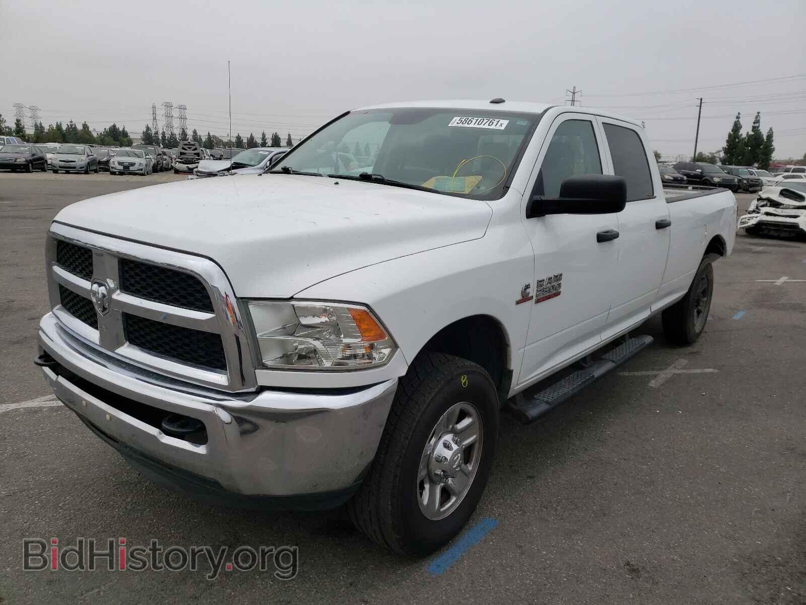 2016 RAM 2500 - VIN: 3C6UR5HL6GG186580 - Photo 2