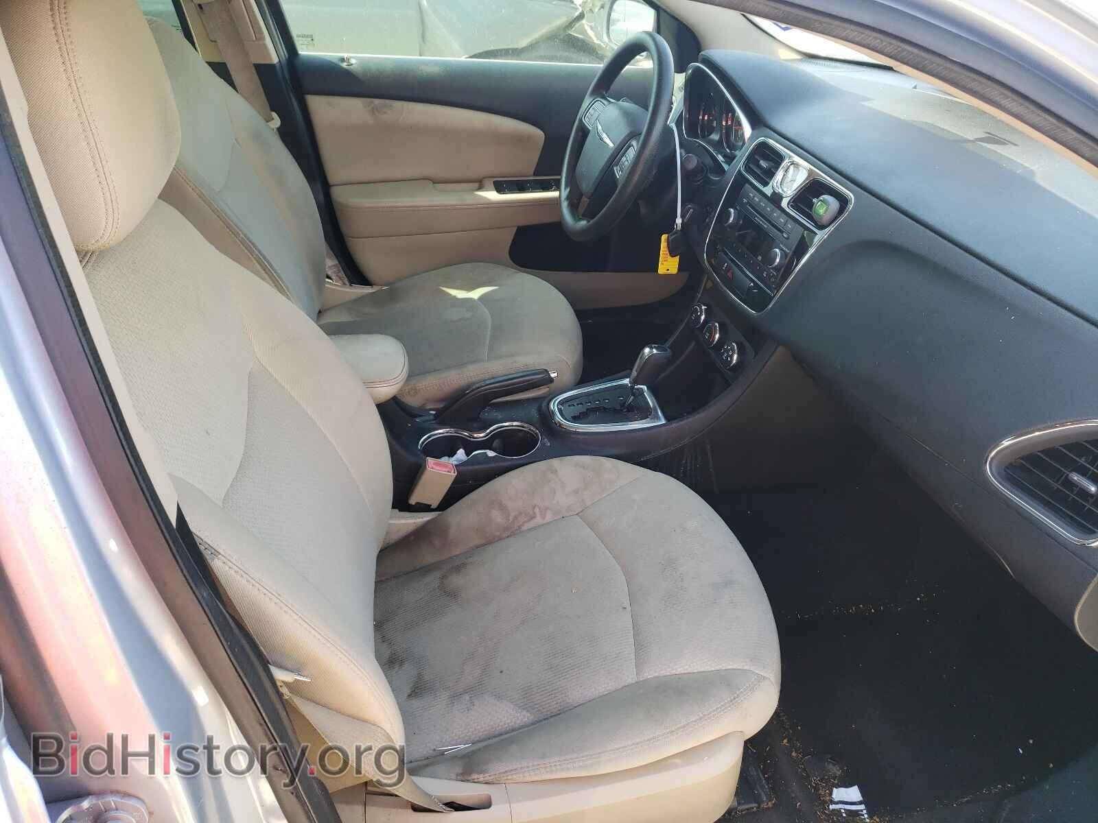 2013 CHRYSLER 200 - VIN: 1C3CCBAB4DN569740 - Фото 5