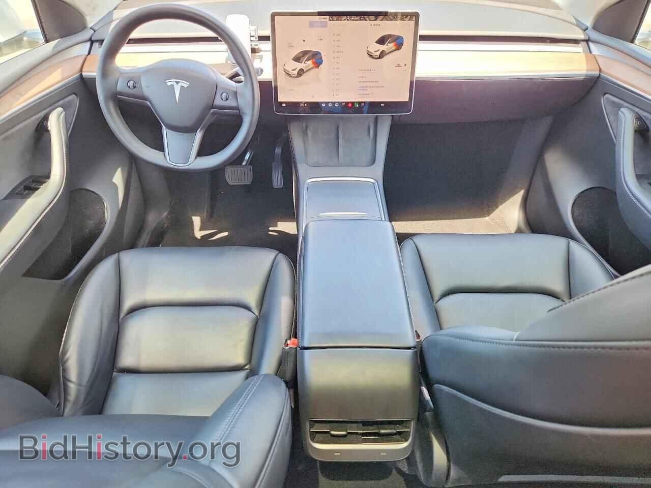2025 TESLA MODEL Y - VIN: 7SAYGDED6SF272660 - Photo 8