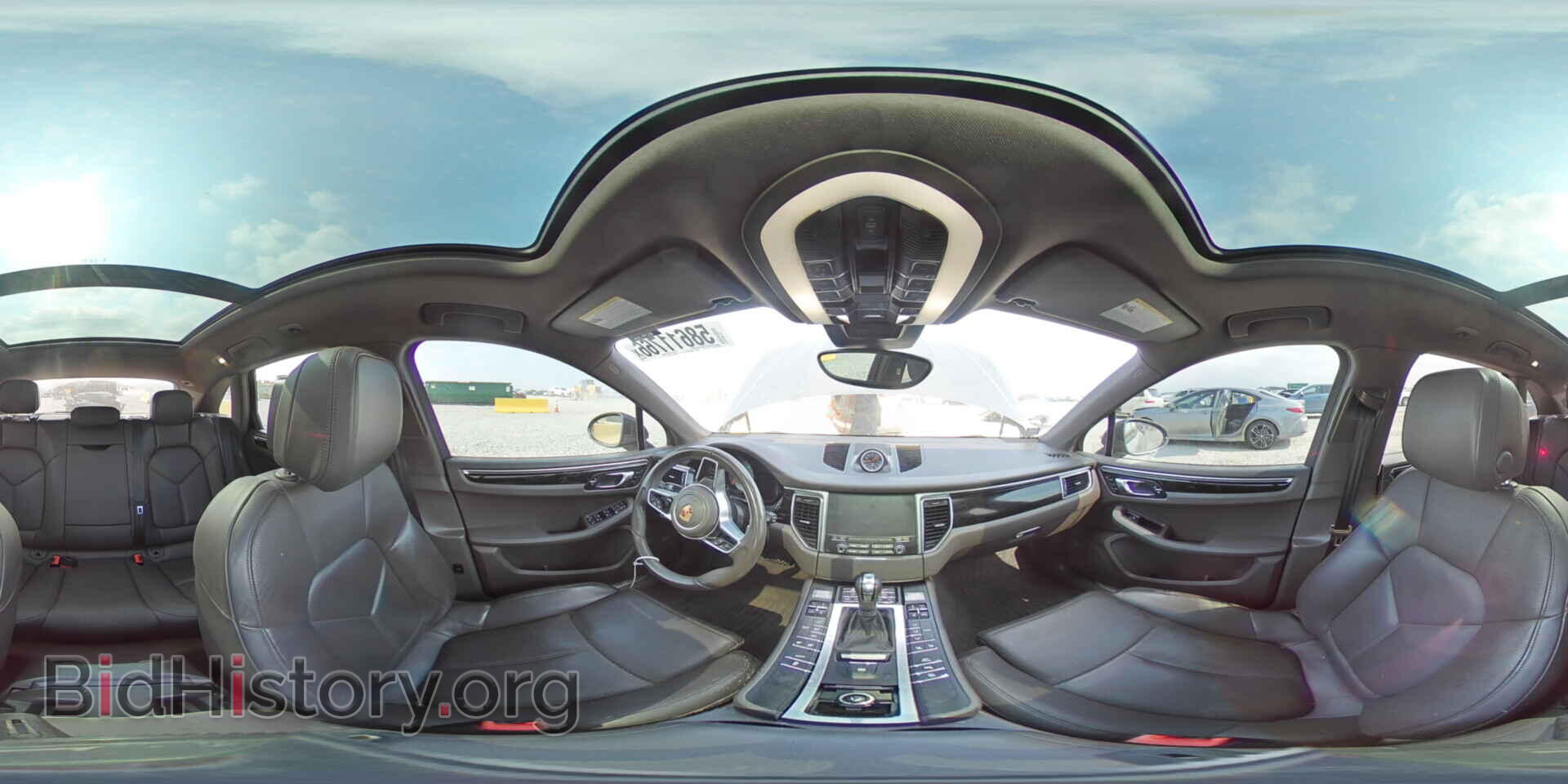 2017 PORSCHE MACAN - VIN: WP1AB2A54HLB13740 - Photo 15