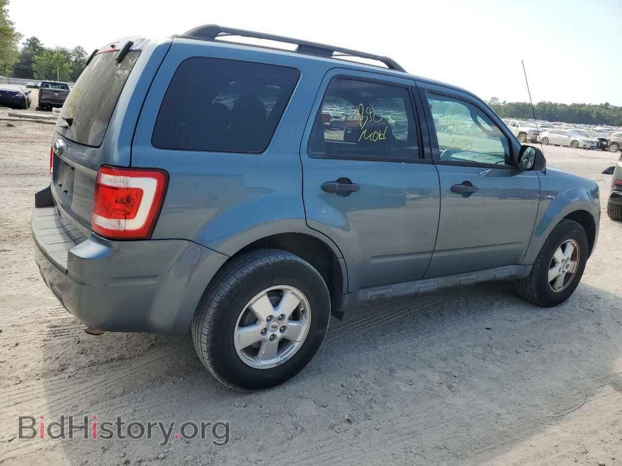 2011 FORD ESCAPE - VIN: 1FMCU0D76BKB73095 - Photo 3