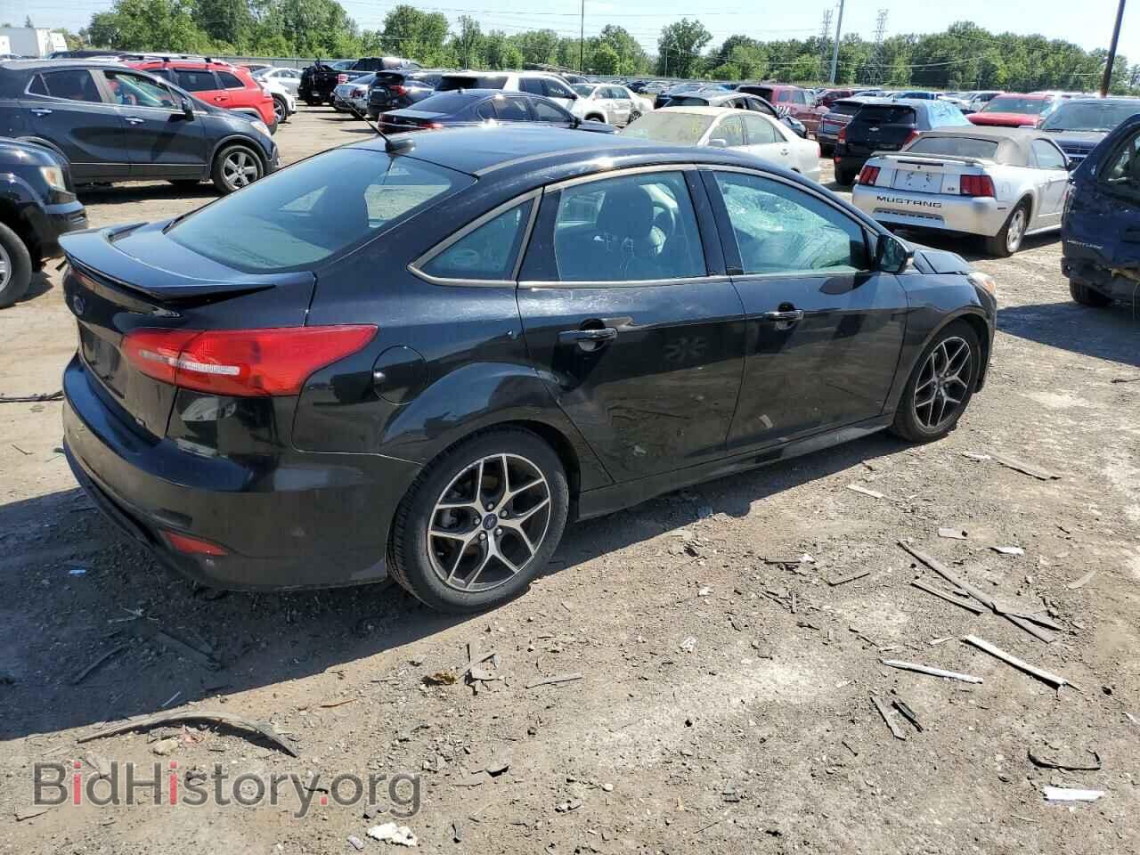 2016 FORD FOCUS - VIN: 1FADP3F21GL206935 - Фото 3