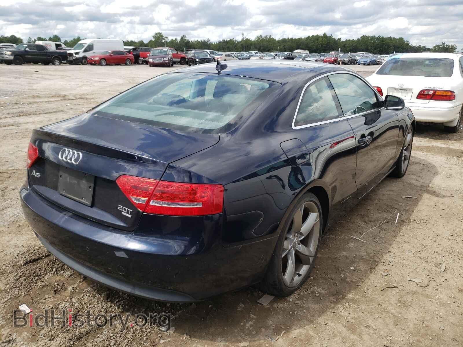 2010 AUDI A5 - VIN: WAULFAFR3AA037592 - Фото 4