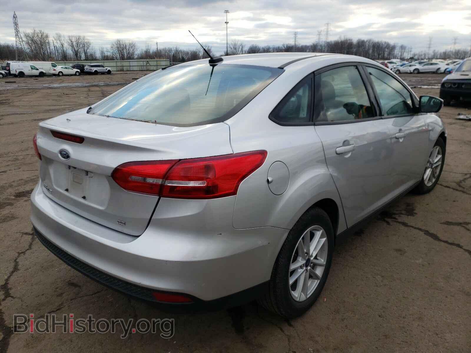 2017 FORD FOCUS - VIN: 1FADP3F28HL243921 - Photo 4