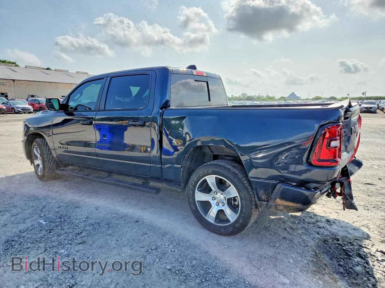 2025 RAM 1500 - VIN: 1C6RREGG2SN216863 - Фото 2