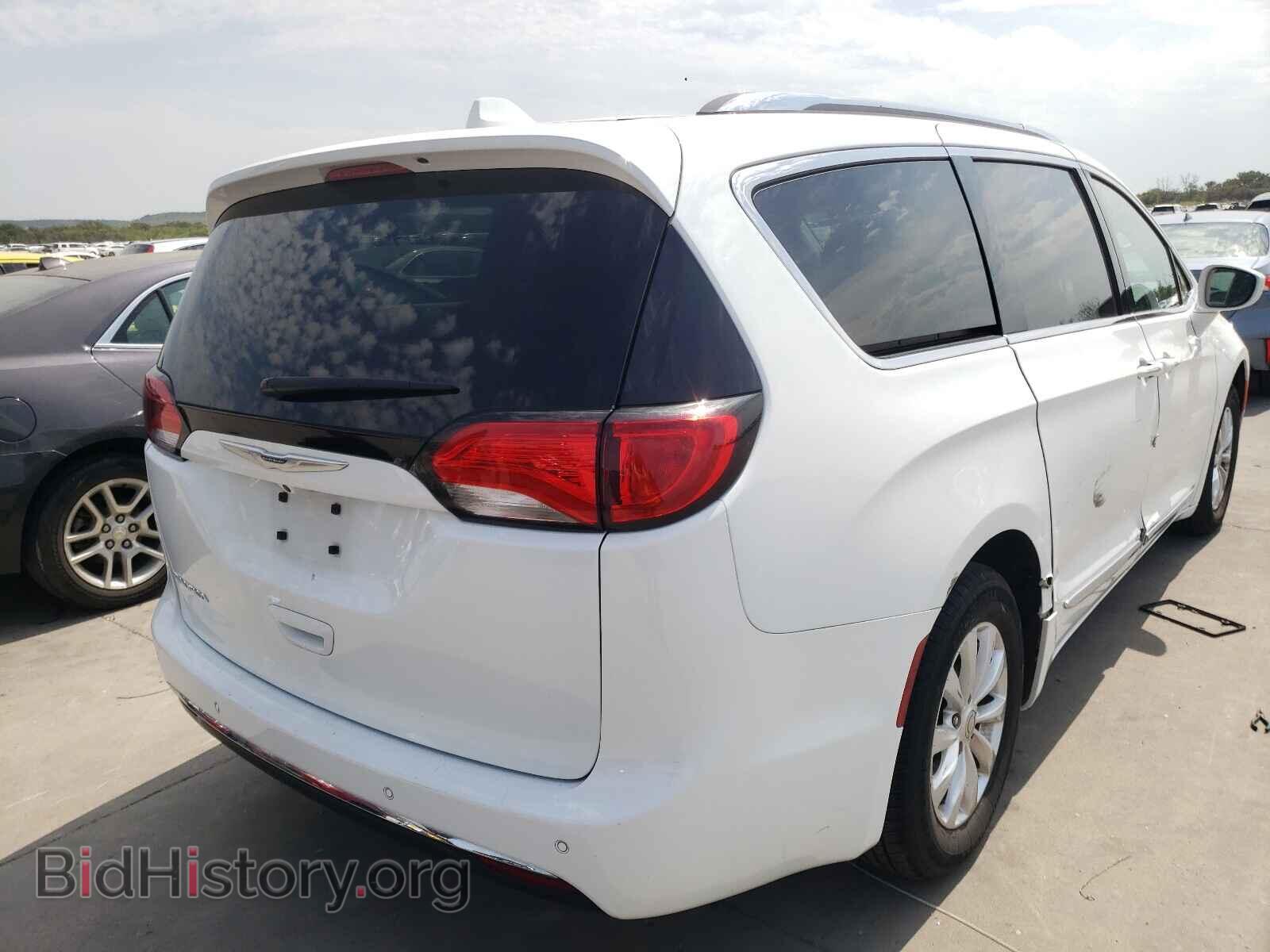 2019 CHRYSLER PACIFICA - VIN: 2C4RC1BGXKR650929 - Фото 4