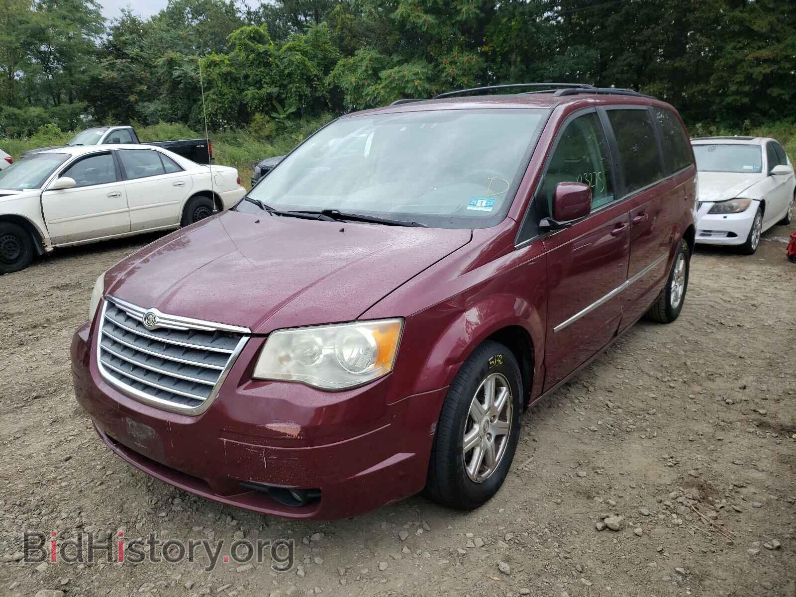 2009 CHRYSLER MINIVAN - VIN: 2A8HR54109R613529 - Фото 2