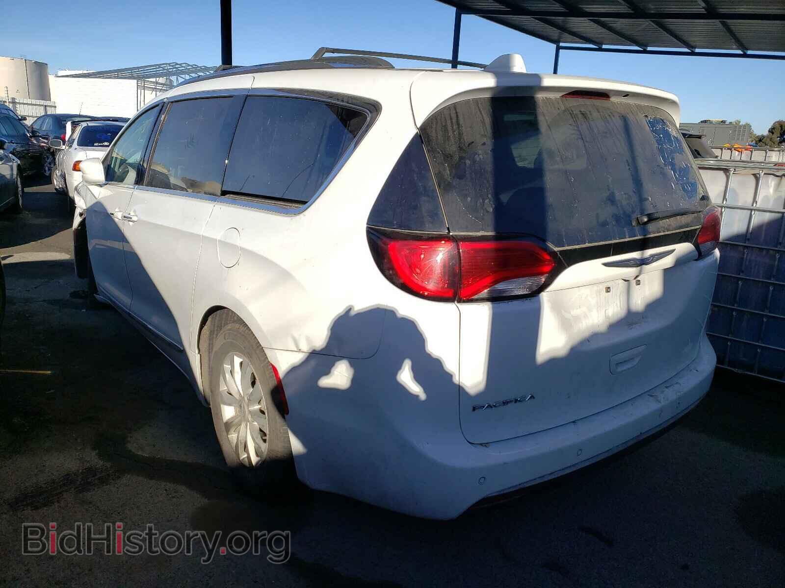 2018 CHRYSLER PACIFICA - VIN: 2C4RC1BG4JR120776 - Фото 3