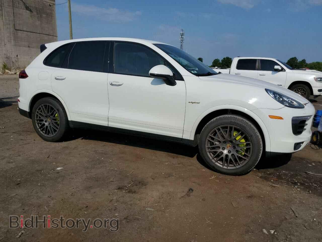 2017 PORSCHE CAYENNE - VIN: WP1AE2A21HLA74568 - Фото 4