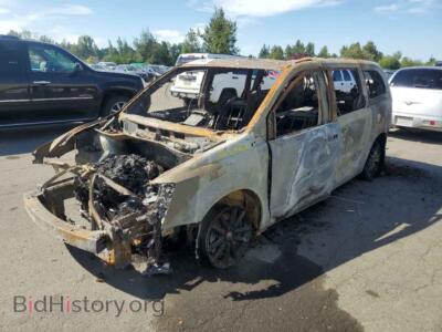 2020 Dodge CARAVAN SXT — VIN 2C4RDGCG7LR201322, Copart