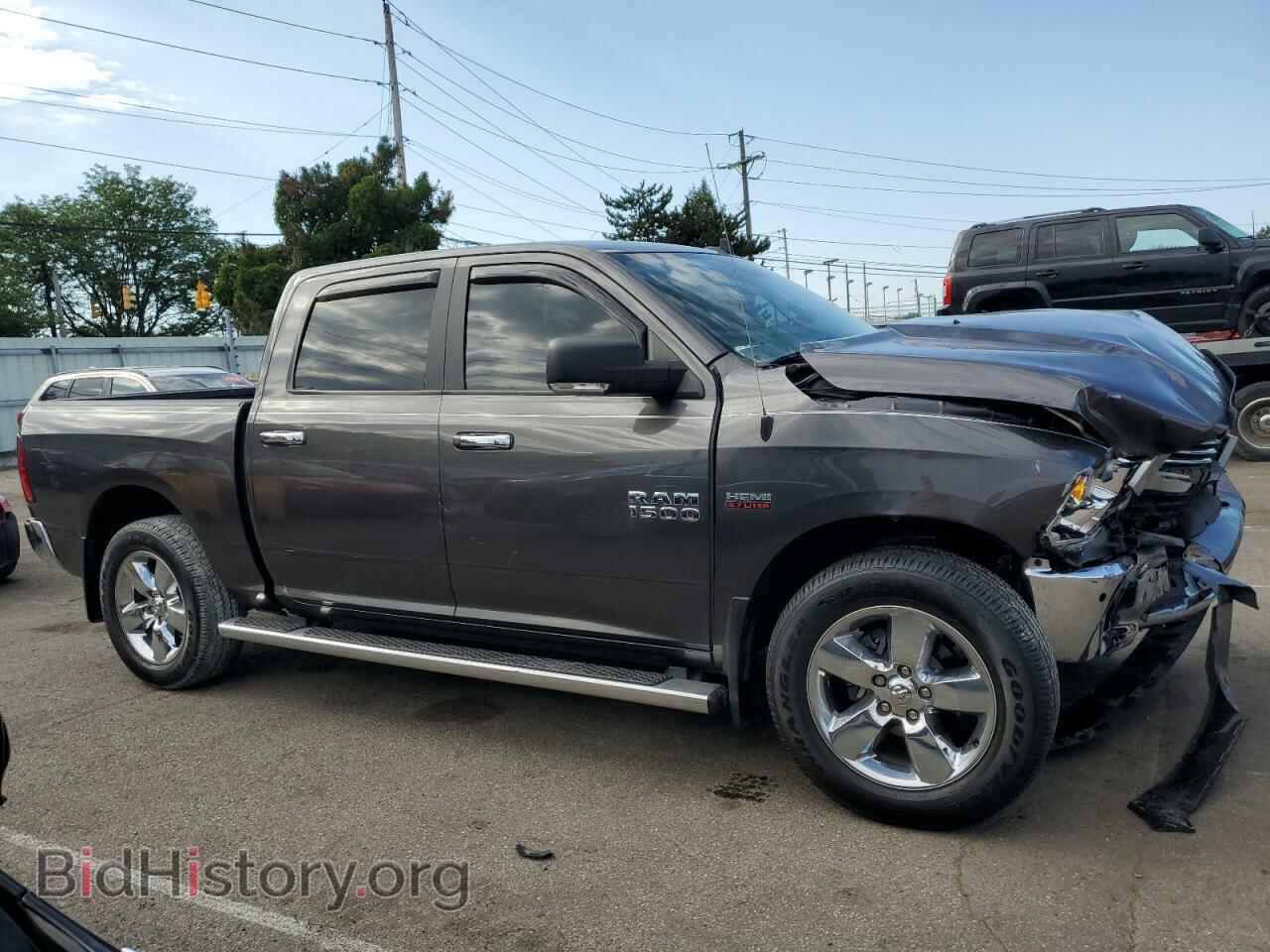 2017 RAM 1500 - VIN: 3C6RR7LT1HG627073 - Фото 4