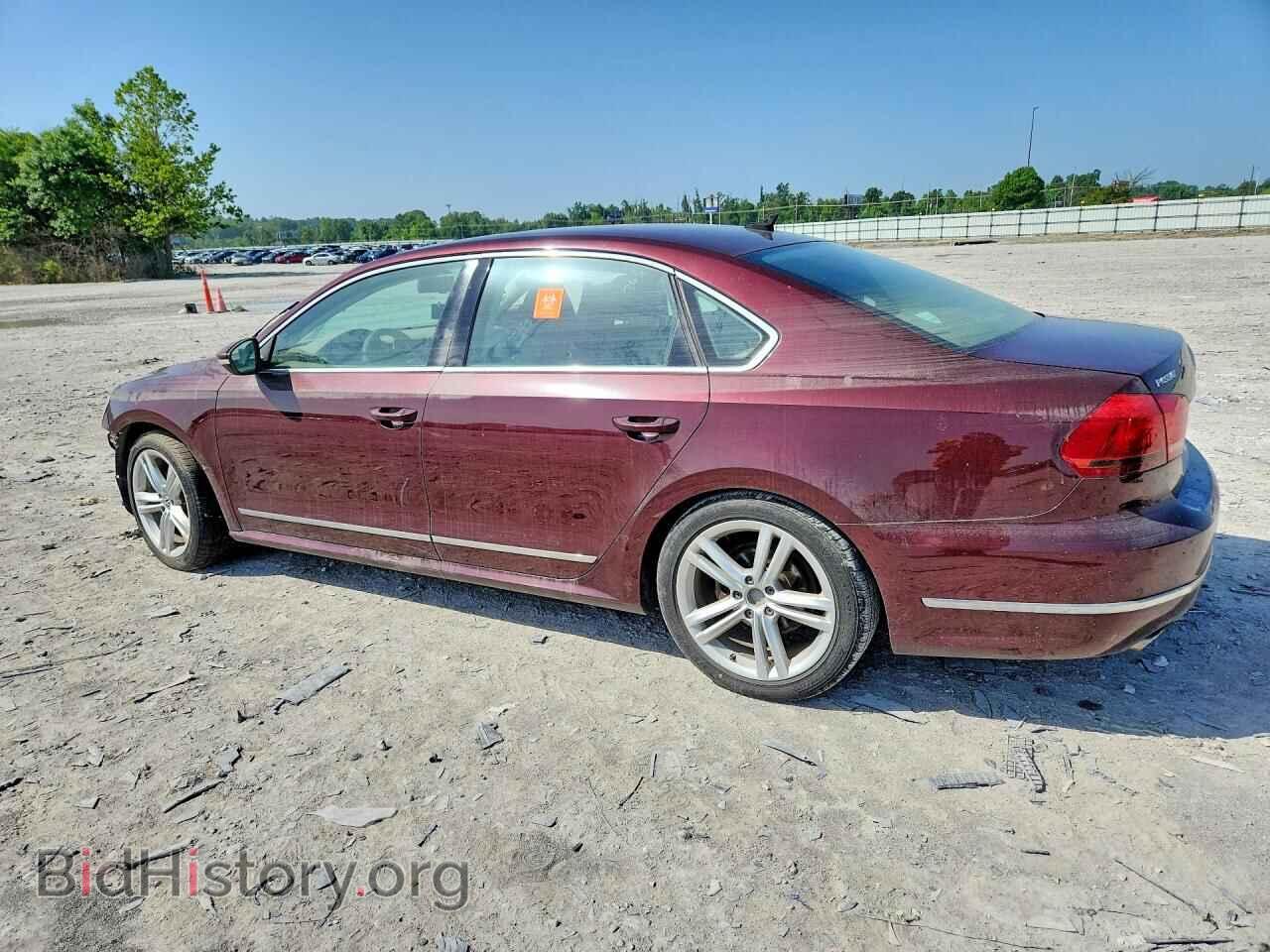 2012 VOLKSWAGEN PASSAT - VIN: 1VWCN7A39CC052503 - Photo 2