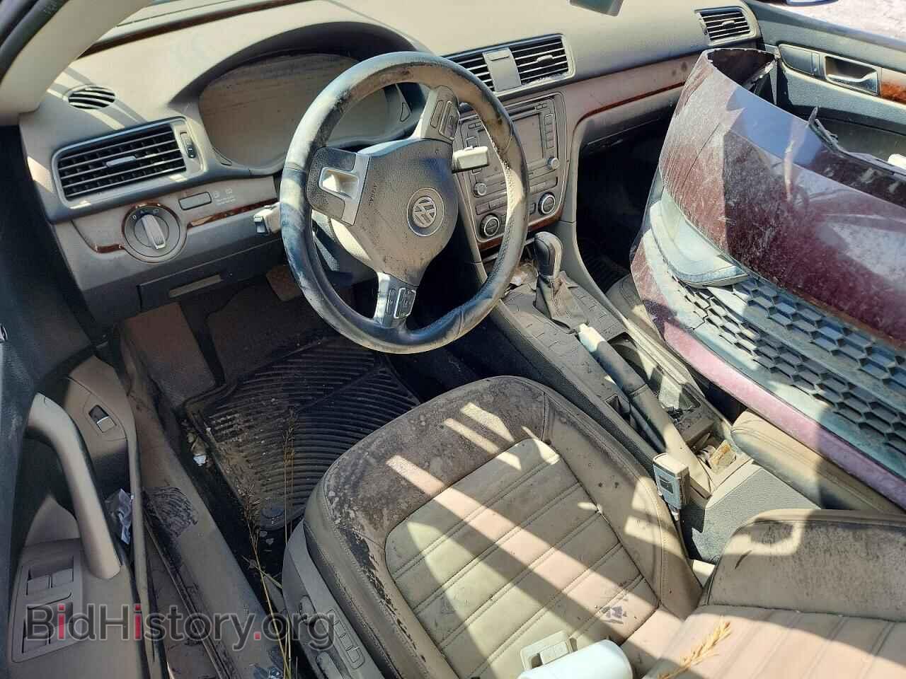 2012 VOLKSWAGEN PASSAT - VIN: 1VWCN7A39CC052503 - Photo 8
