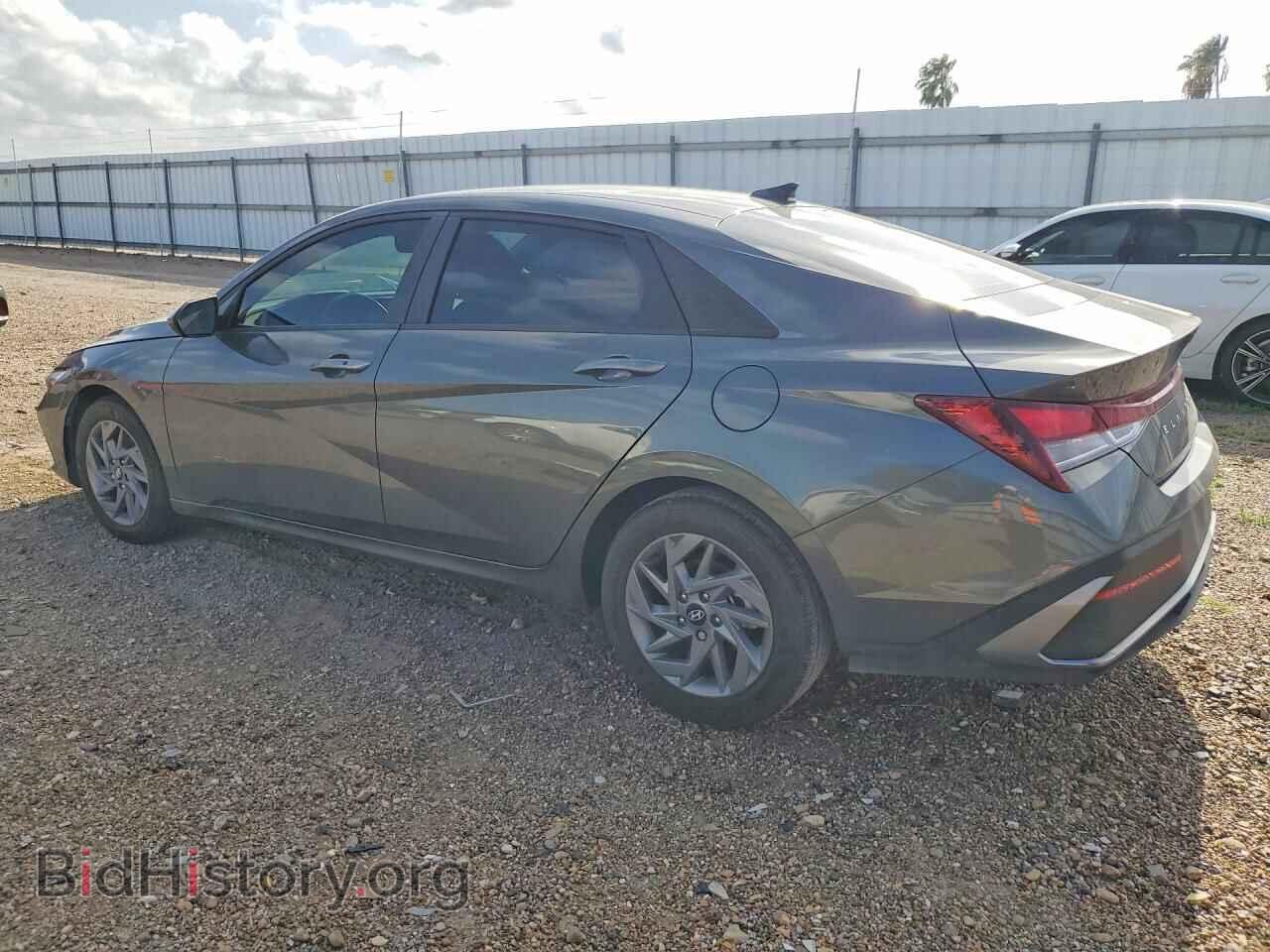 2024 HYUNDAI ELANTRA - VIN: KMHLM4DG5RU814629 - Фото 2