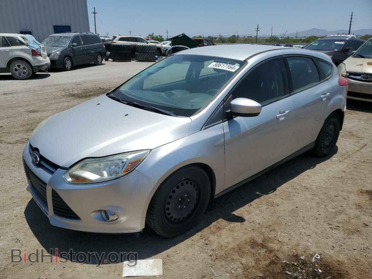 Фотография 1FAHP3K28CL139977 - FORD FOCUS 2012