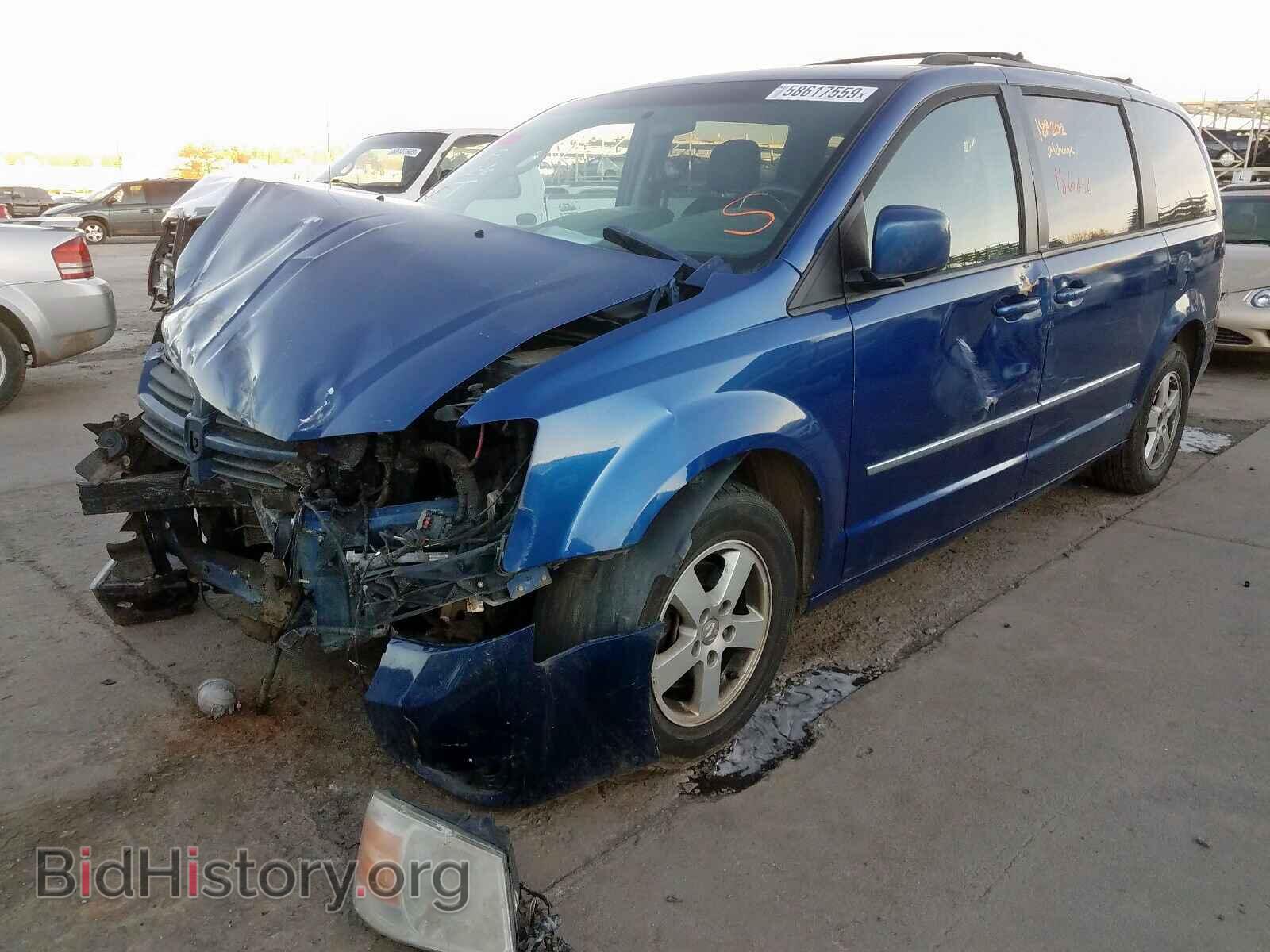 2010 DODGE CARAVAN - VIN: 2D4RN5D10AR444871 - Фото 2