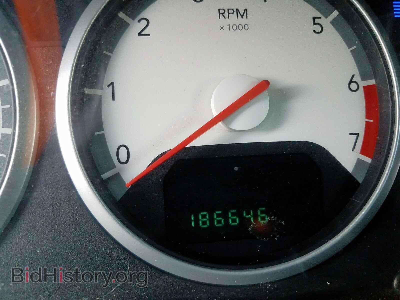 2010 DODGE CARAVAN - VIN: 2D4RN5D10AR444871 - Фото 8