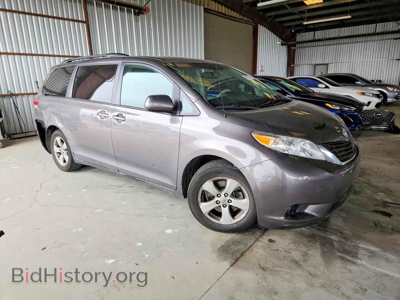 2011 TOYOTA SIENNA - VIN: 5TDKK3DC6BS033710 - Фото 4