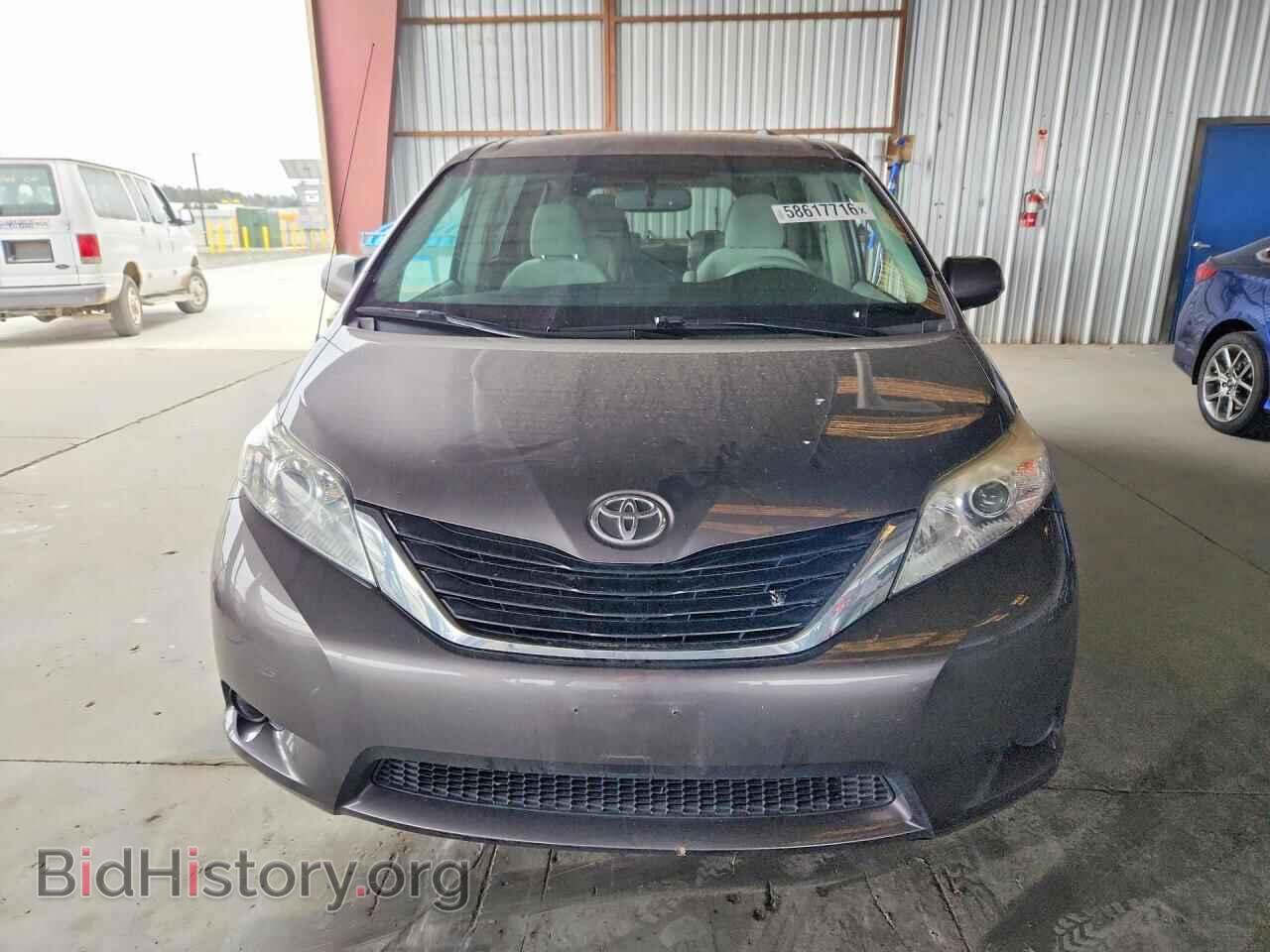 2011 TOYOTA SIENNA - VIN: 5TDKK3DC6BS033710 - Фото 5
