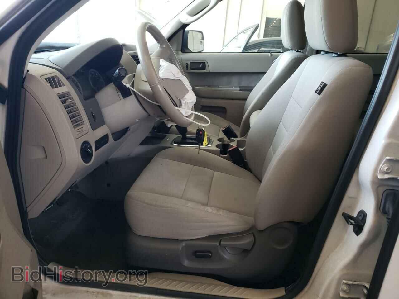 2011 FORD ESCAPE - VIN: 1FMCU9D70BKB38461 - Фото 7