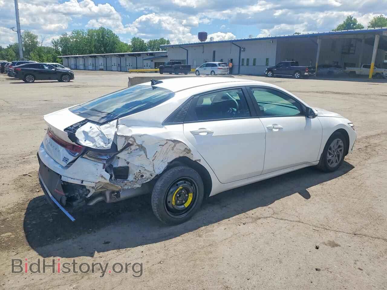 2024 HYUNDAI ELANTRA - VIN: KMHLM4DG7RU727363 - Фото 3
