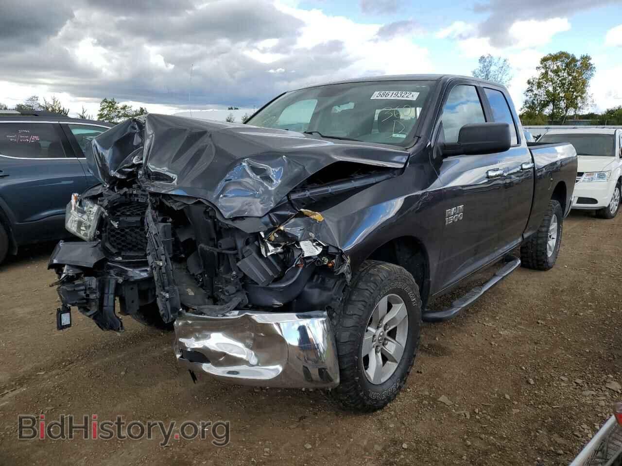 2017 RAM 1500 - VIN: 1C6RR7GG1HS787489 - Фото 2