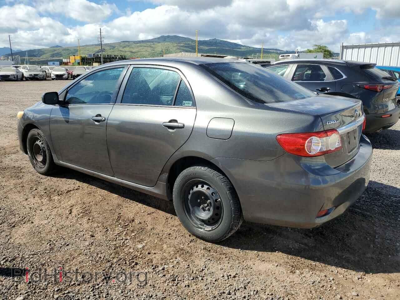2011 TOYOTA COROLLA - VIN: 2T1BU4EE2BC618891 - Фото 2
