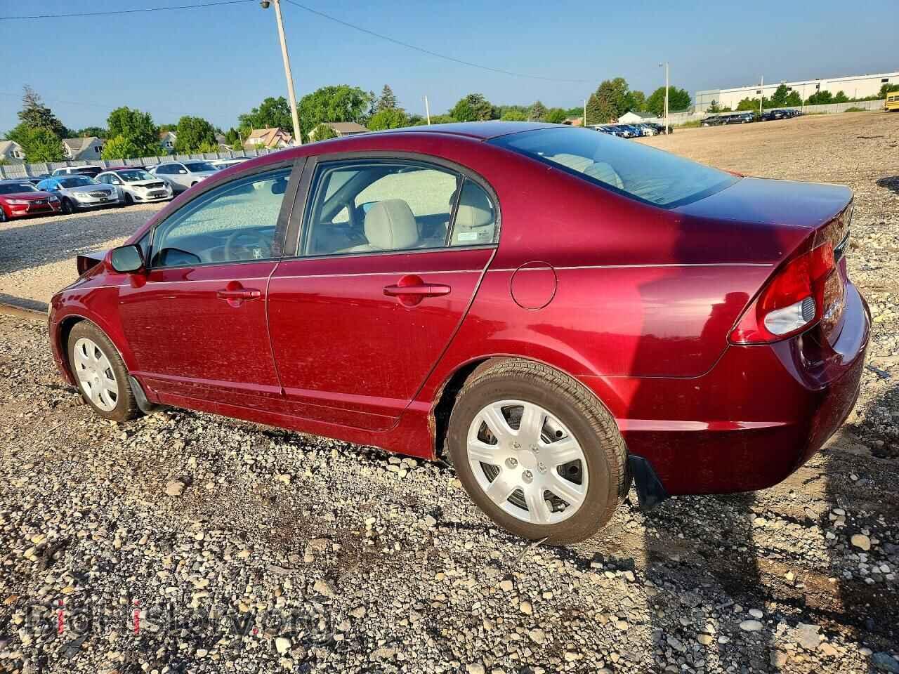 2009 HONDA CIVIC - VIN: 19XFA16579E048826 - Фото 2