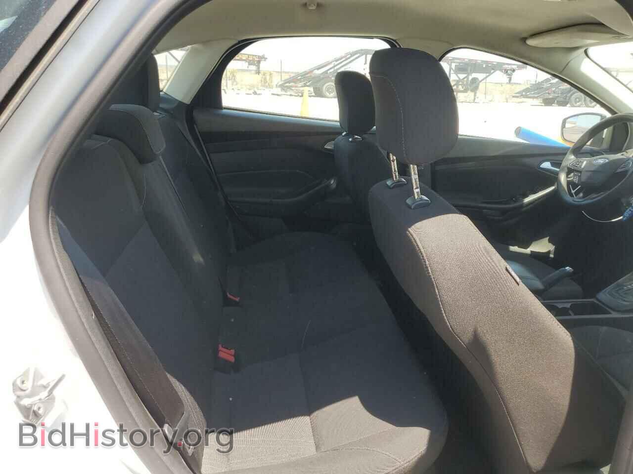 2018 FORD FOCUS - VIN: 1FADP3FE4JL313155 - Фото 10