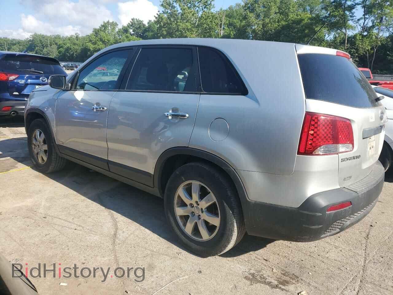 2012 KIA SORENTO - VIN: 5XYKTCA67CG297805 - Фото 2