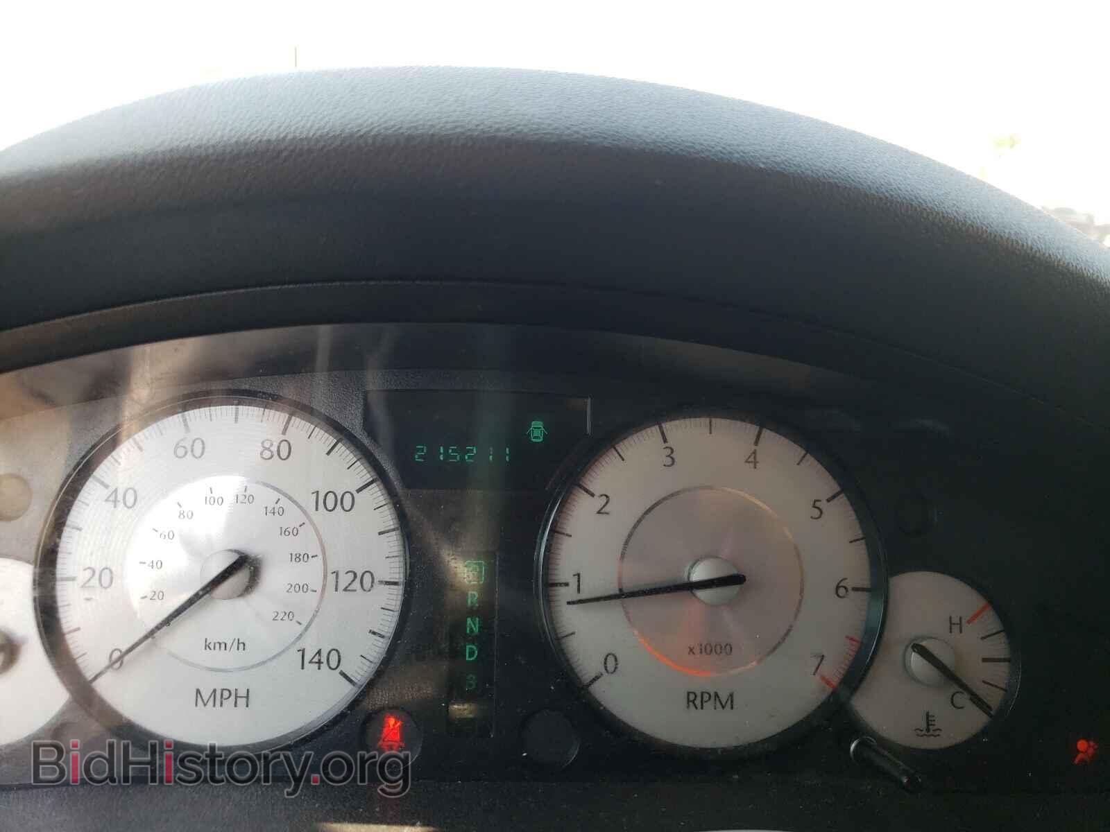 2009 CHRYSLER 300 - VIN: 2C3KA43D79H516963 - Фото 8