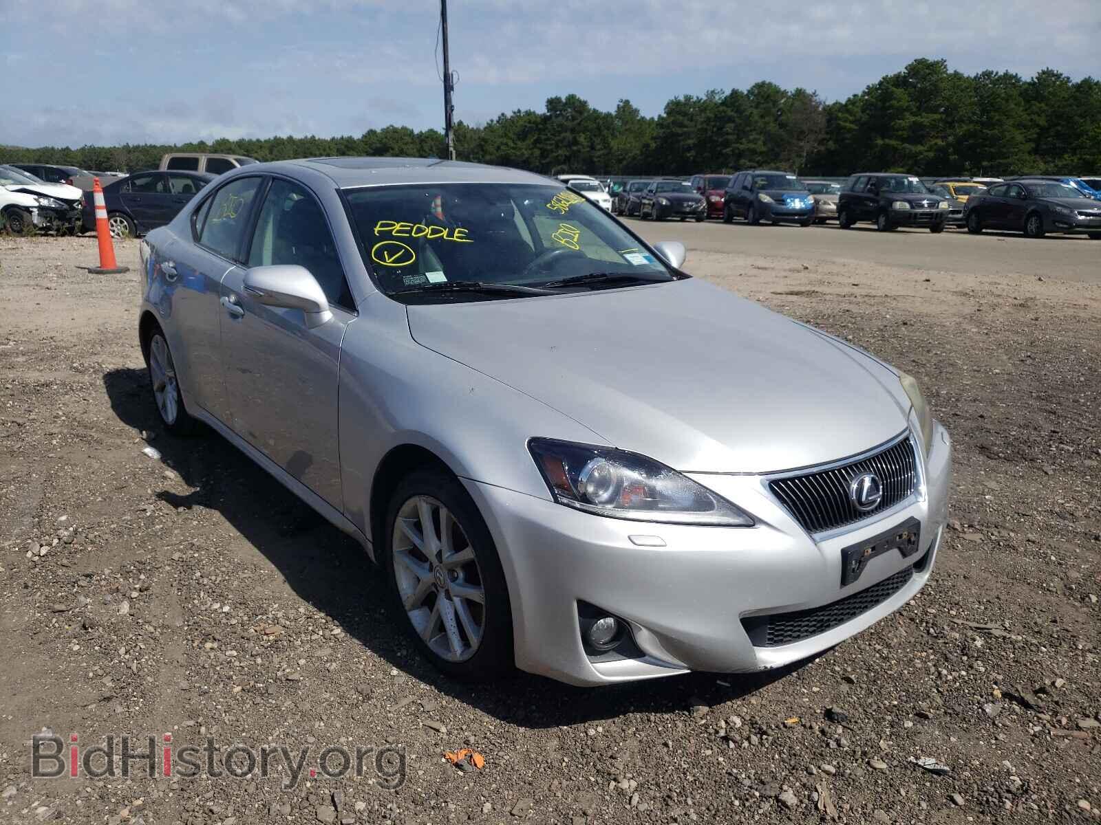 Фотография JTHCE5C28B5000356 - LEXUS IS 2011