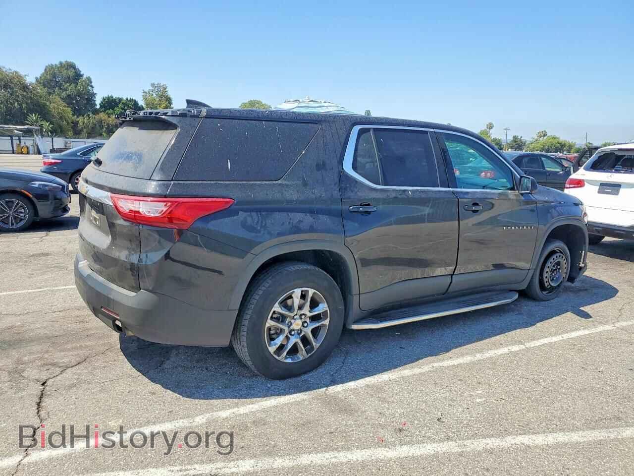 2019 CHEVROLET TRAVERSE - VIN: 1GNERFKW7KJ258116 - Фото 3