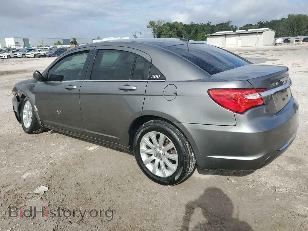 2013 CHRYSLER 200 - VIN: 1C3CCBBB4DN569882 - Фото 2