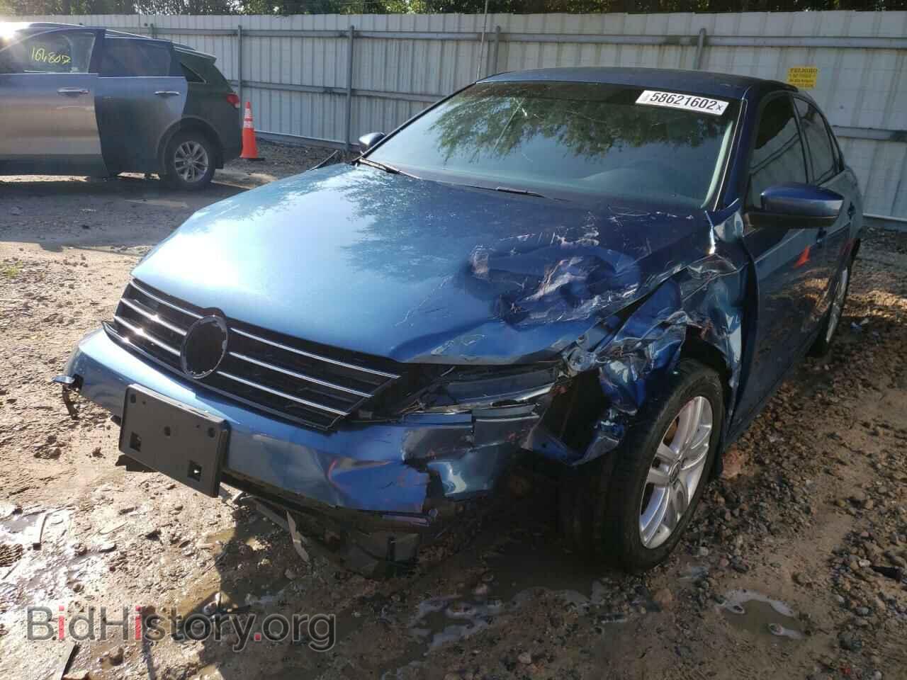 2017 VOLKSWAGEN JETTA - VIN: 3VW2B7AJ3HM345998 - Фото 2
