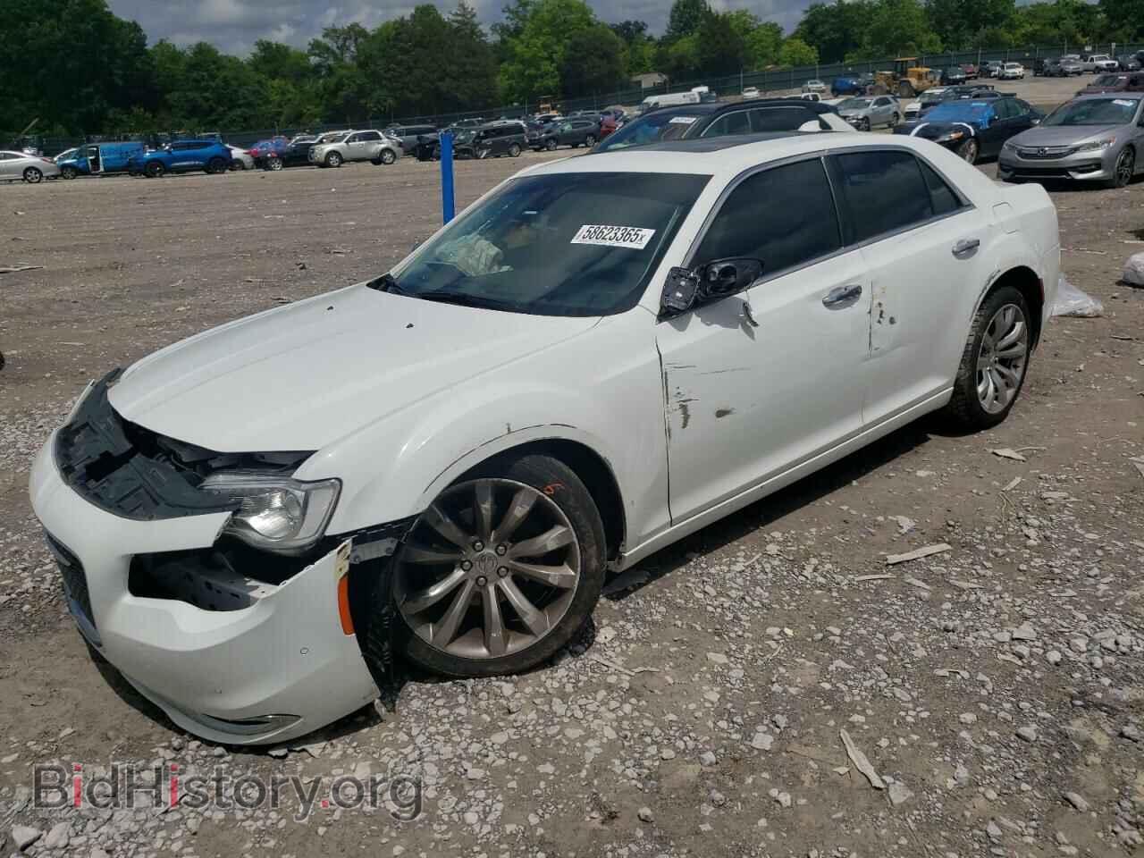 Фотография 2C3CCAEG5HH569986 - CHRYSLER 300 2017