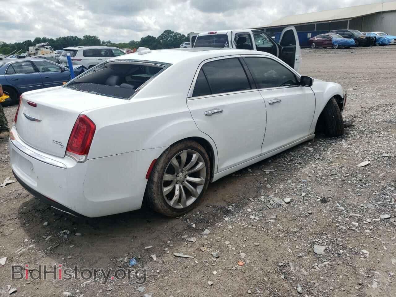 2017 CHRYSLER 300 - VIN: 2C3CCAEG5HH569986 - Фото 3