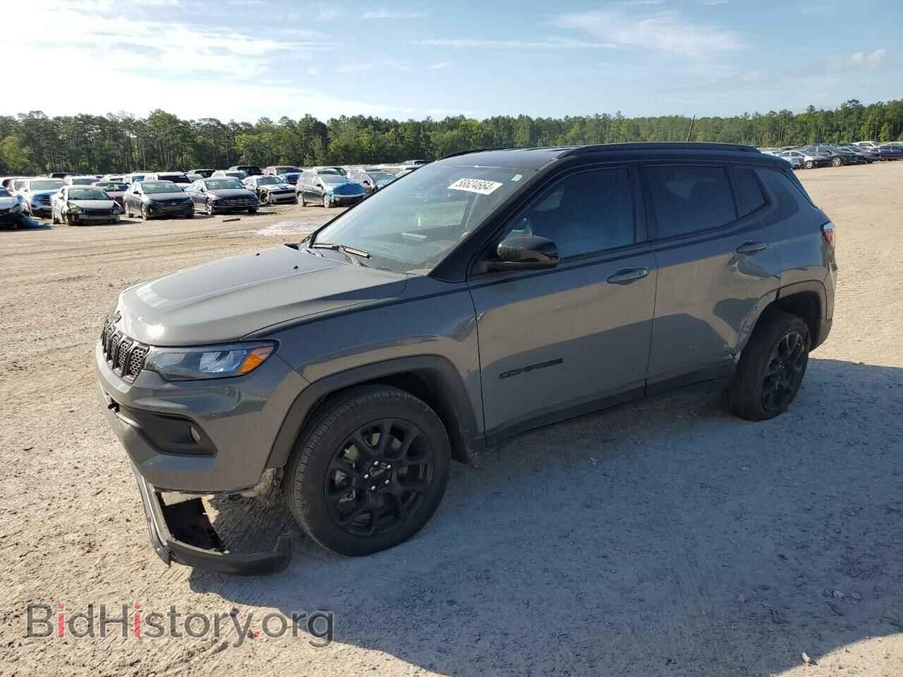 Фотография 3C4NJDBN9PT557635 - JEEP COMPASS 2023