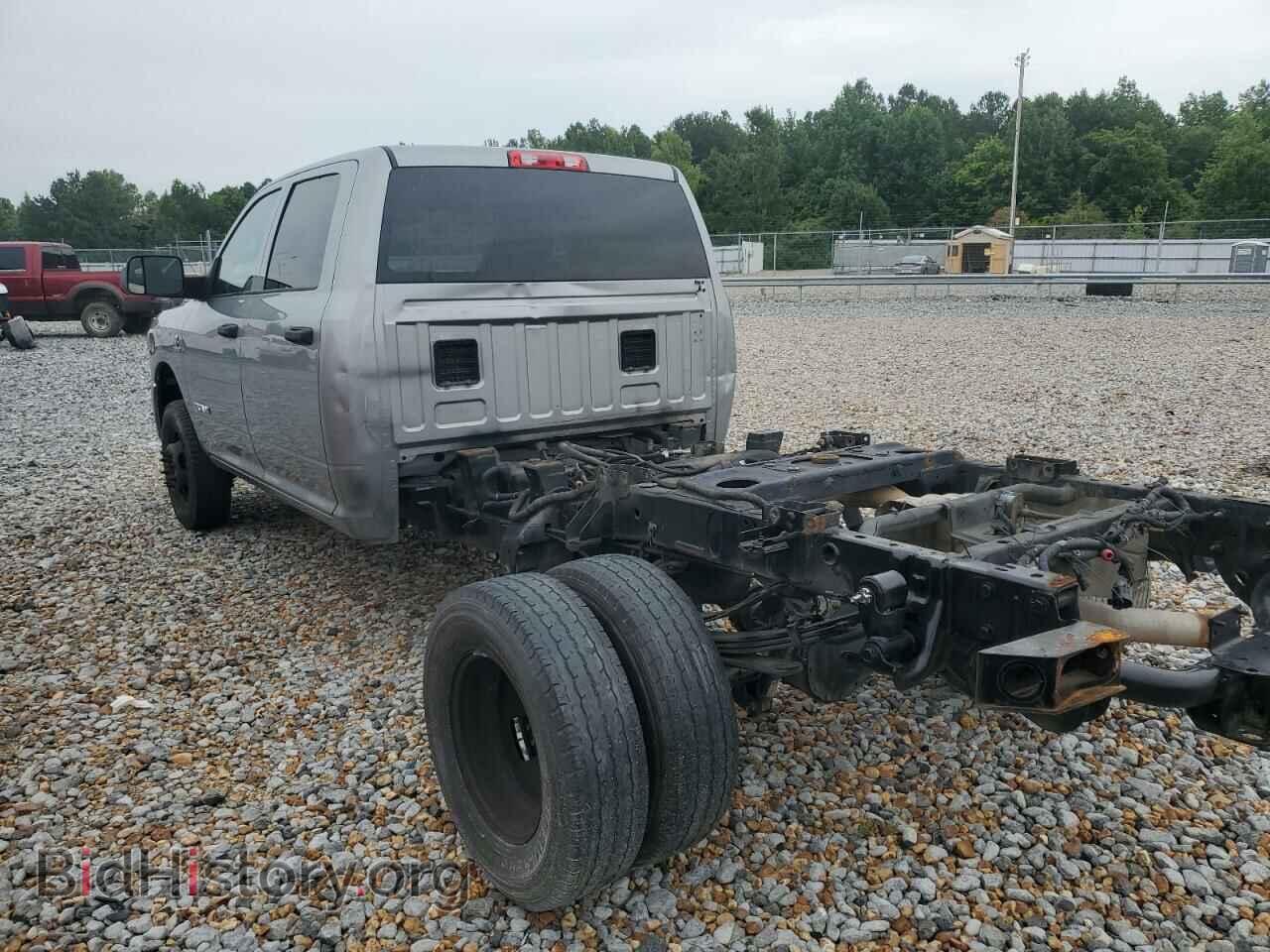 2021 RAM 3500 - VIN: 3C63RRGL2MG666633 - Photo 2