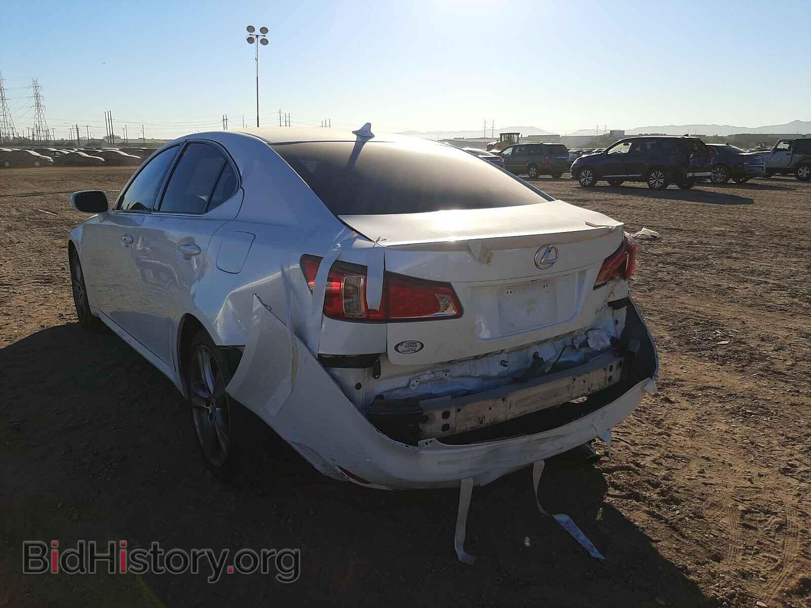 2011 LEXUS IS - VIN: JTHBF5C20B5147988 - Фото 3
