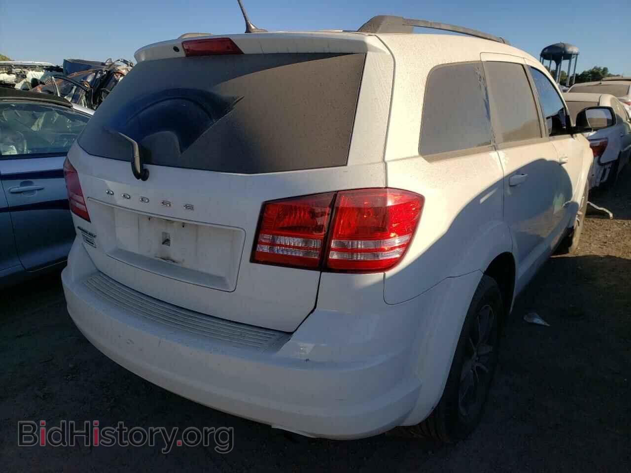 2017 DODGE JOURNEY - VIN: 3C4PDCAB9HT609476 - Фото 4