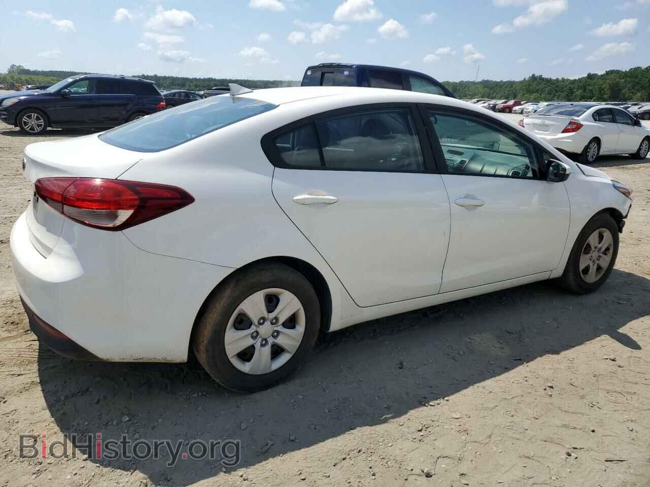 2017 KIA FORTE - VIN: 3KPFK4A7XHE131432 - Фото 3